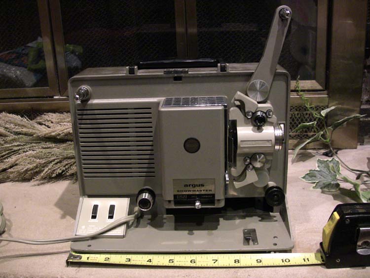 http://moviecraft.tripod.com/webpix/argusshowmaster.jpg